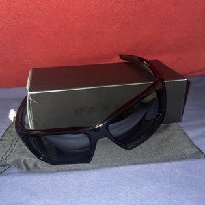 Oakley Polished Black/Black Iridium Valve Sunglasses